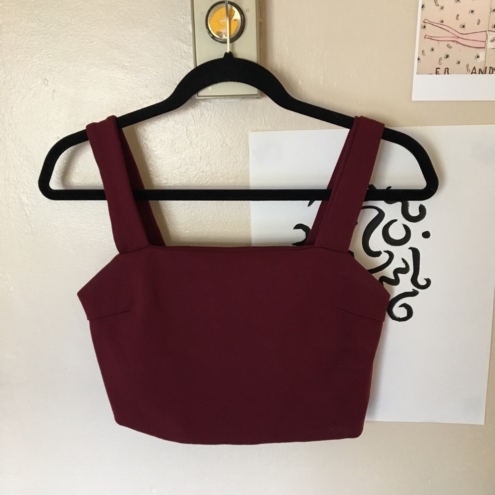 Urban Crop Top 🌟🌟🌟
